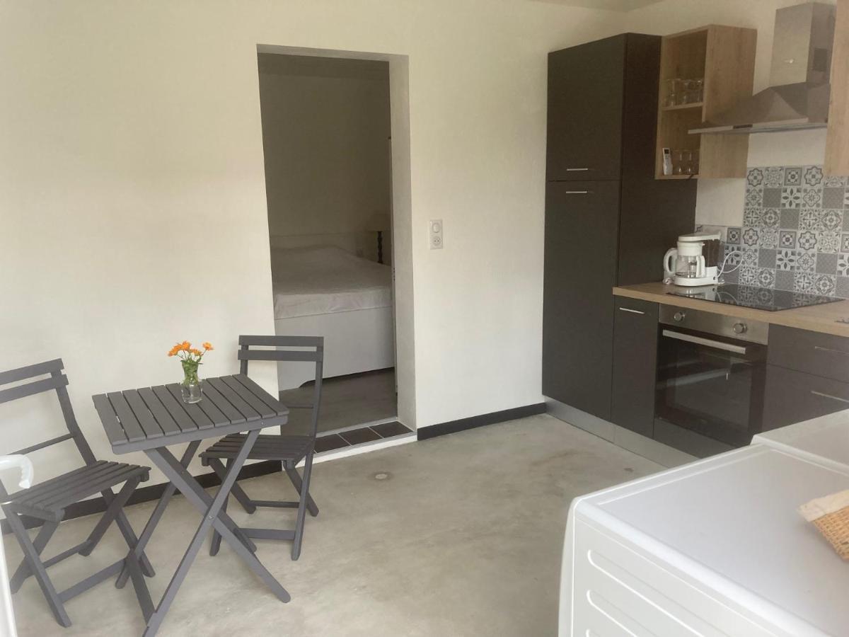 "Chambre" Chez Zabou Carpentras ภายนอก รูปภาพ