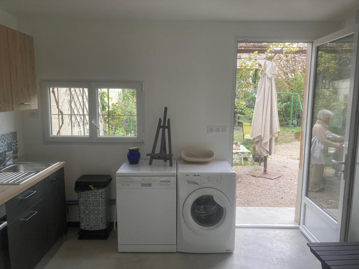"Chambre" Chez Zabou Carpentras ภายนอก รูปภาพ